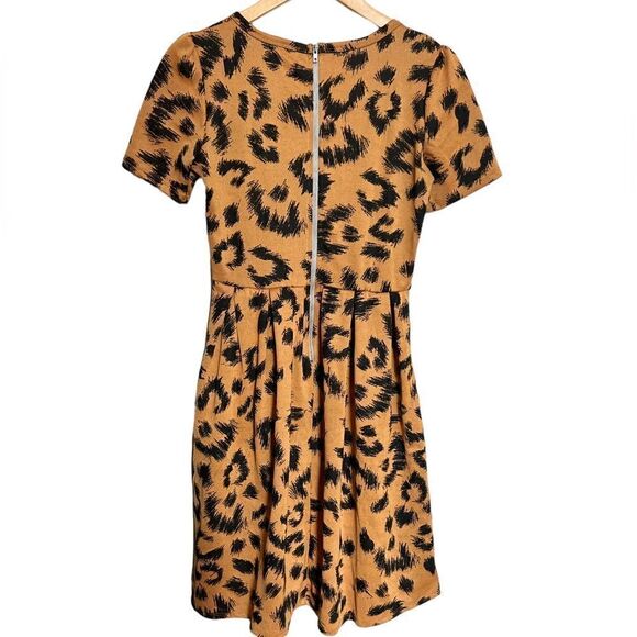 LuLaRoe Cheetah Amelia Dress Size Small - Picture 2 of 6